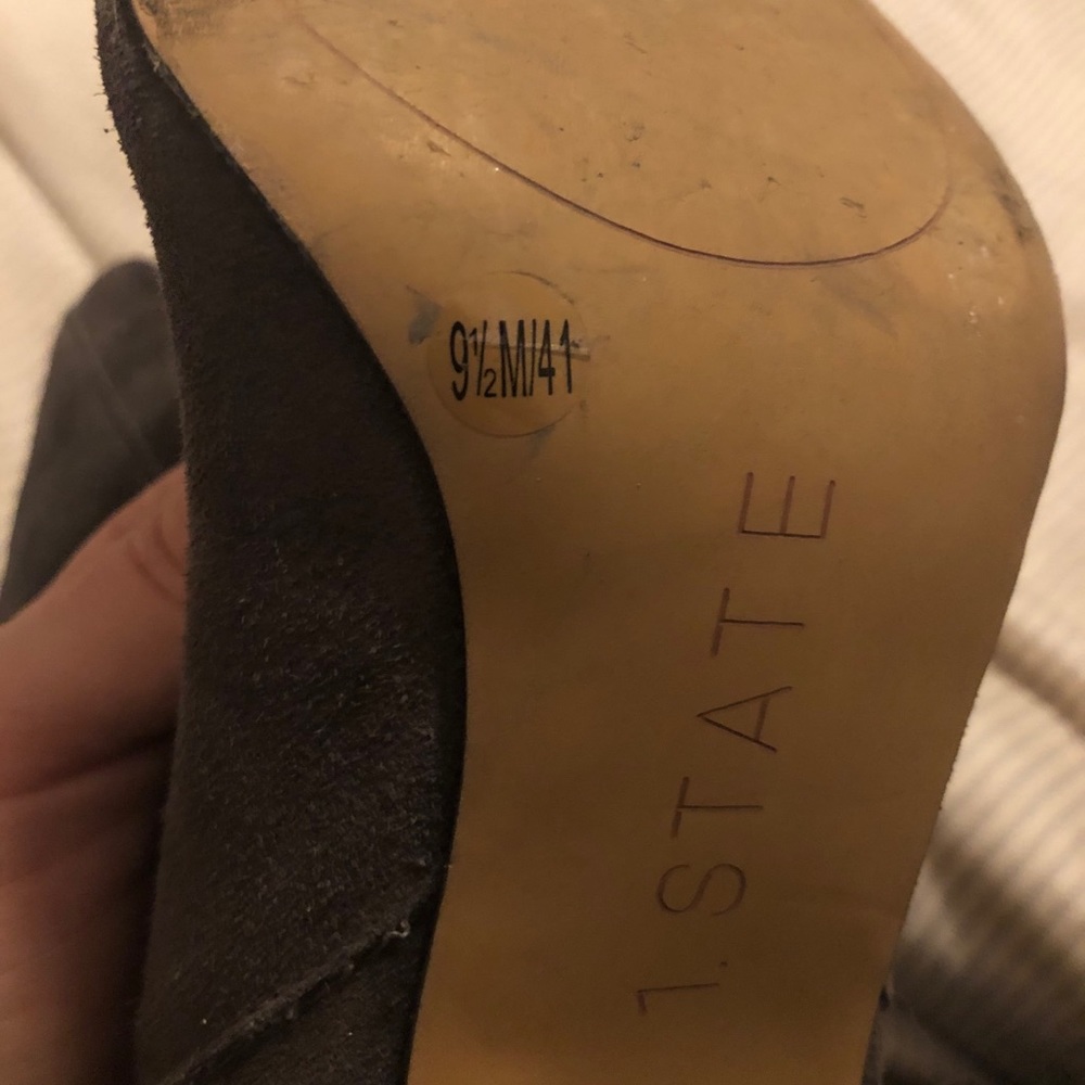 Suede boots - Picture 2 of 3